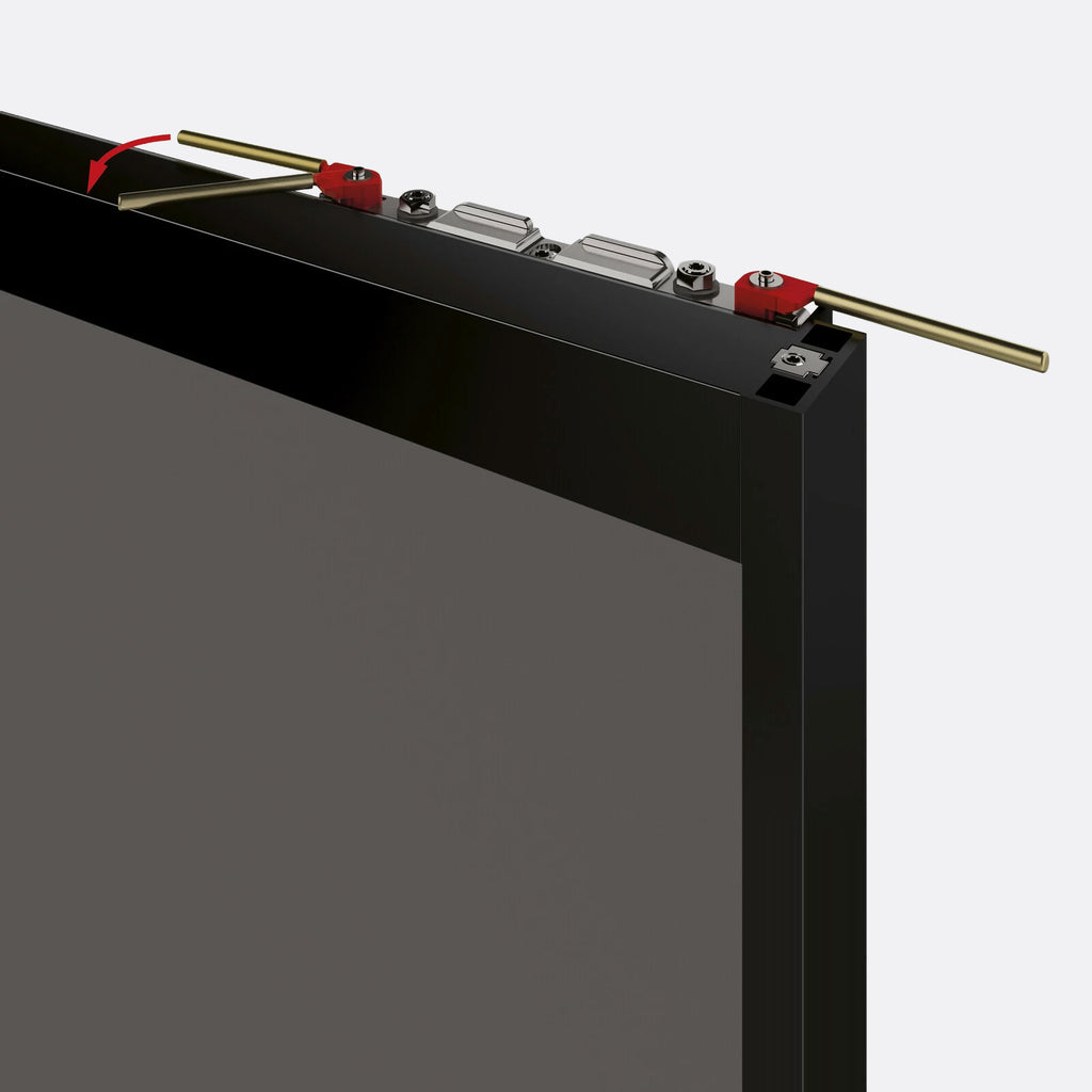 Close-up of Magic2 Frame's anti-unhooking system